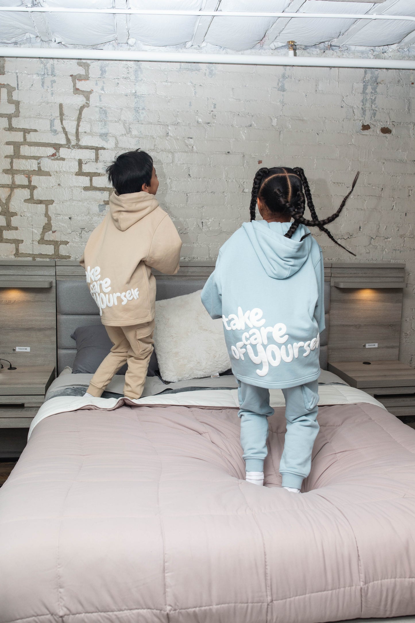 #TCYHoodie en azul (PREORDEN) Niños